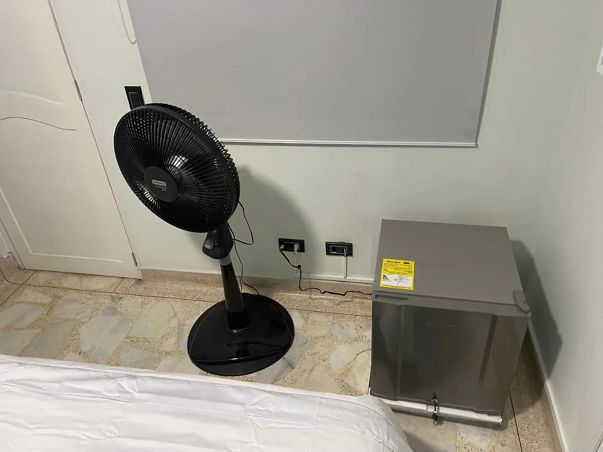 Habitacion Privada Y Hermosa Medellin - Laureles 3 Apartment 0*,  Colombia