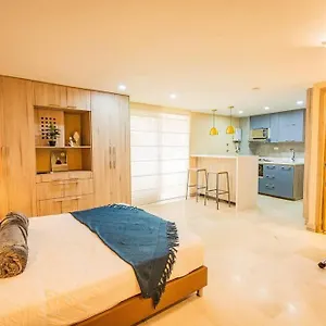  Apartamento Stylish Loft, Balcony, Fast Internet, Parking 210